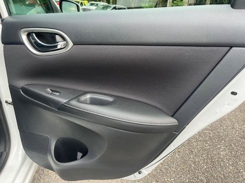 Used 2019 Nissan Sentra SV FWD image 28