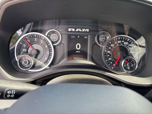 Used 2021 RAM 1500 Big Horn AWD/4WD image 11