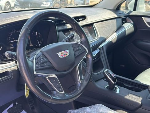 Used 2019 Cadillac XT5 Luxury FWD image 18