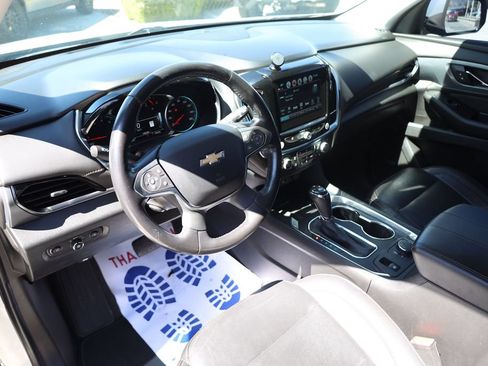 Used 2019 Chevrolet Traverse Premier AWD/4WD image 12
