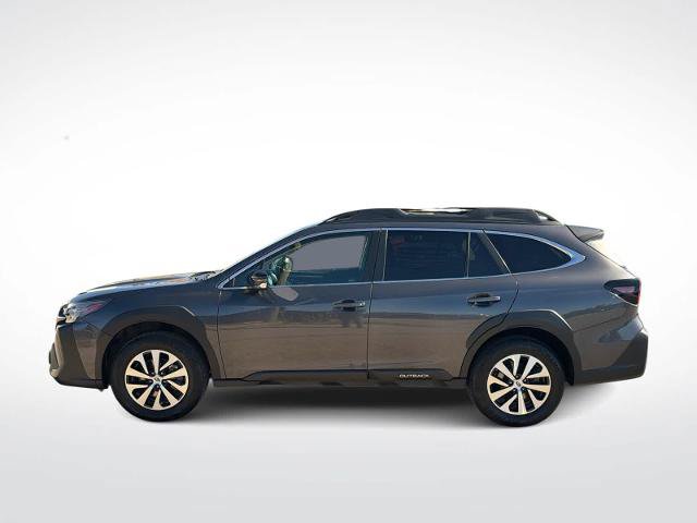 Used 2023 Subaru Outback Premium AWD/4WD image 5