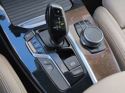 Used 2020 BMW X3 xDrive30i w/ Premium Package image 12
