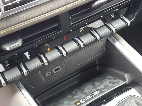 New 2026 Chevrolet Colorado ZR2 w/ Technology Package image 78