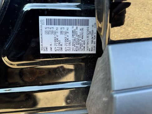 Used 2025 Nissan Rogue SV image 24