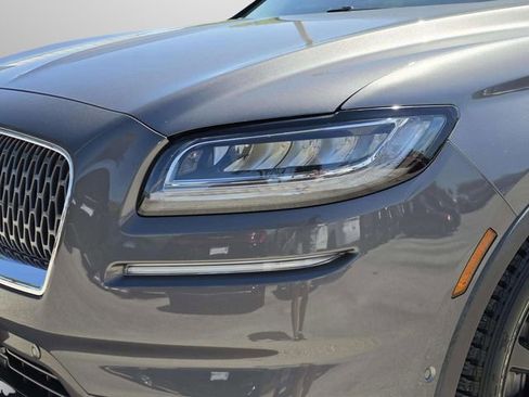 Used 2022 Lincoln Nautilus Reserve w/ Equipment Group 201A FWD image 37