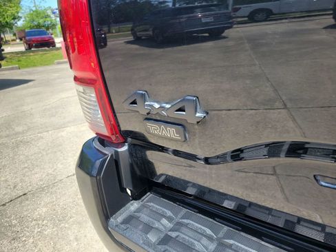 Certified 2023 Toyota Tacoma 4x4 Double Cab w/ Trail Edition image 5