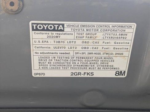 Used 2020 Toyota Tacoma TRD Off-Road w/ Technology Package AWD/4WD image 20