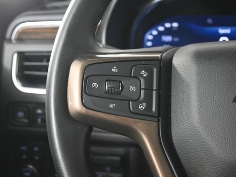 Used 2024 Chevrolet Tahoe High Country AWD/4WD image 36