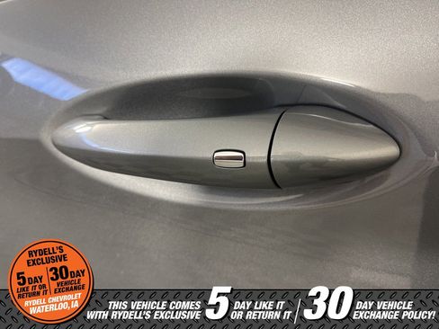 Certified 2025 Chevrolet TrailBlazer LT w/ Driver Confidence Package image 15