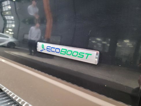 Used 2013 Ford F150 Lariat w/ Mid Equipment Group image 15