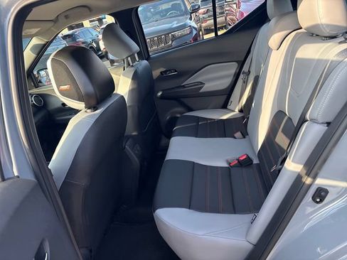 Used 2024 Nissan Kicks SR w/ SR Premium Package FWD image 20
