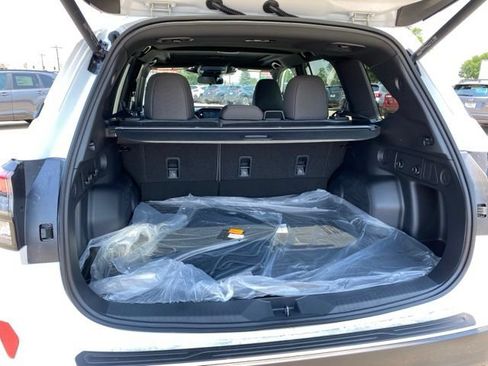 New 2026 Subaru Forester Premium AWD/4WD image 24