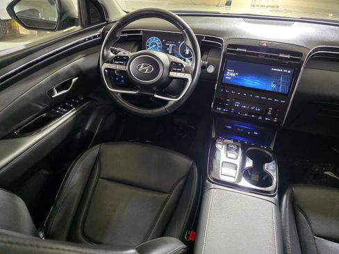 Certified 2023 Hyundai Tucson Limited AWD/4WD image 17