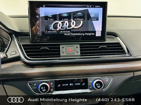 Certified 2023 Audi Q5 2.0T Premium w/ Convenience Package AWD/4WD image 13