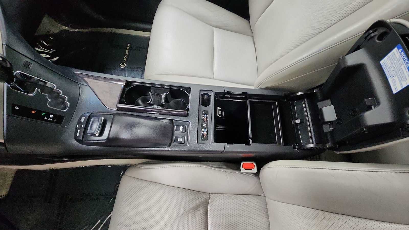 Used 2015 Lexus RX 450h AWD image 23