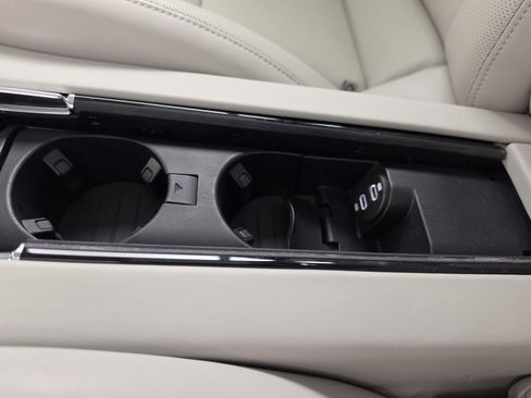 Used 2021 Porsche Panamera 4S AWD/4WD image 38