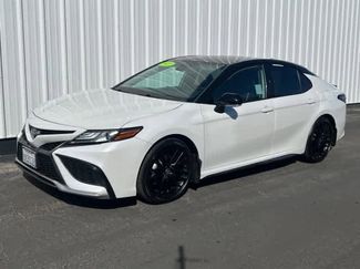 Used 2022 Toyota Camry XSE video 1
