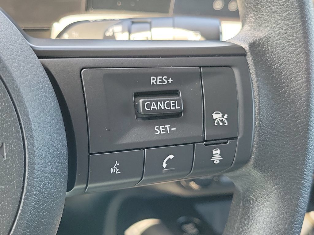 Certified 2026 Nissan Kicks SV w/ Charging Package FWD image 29