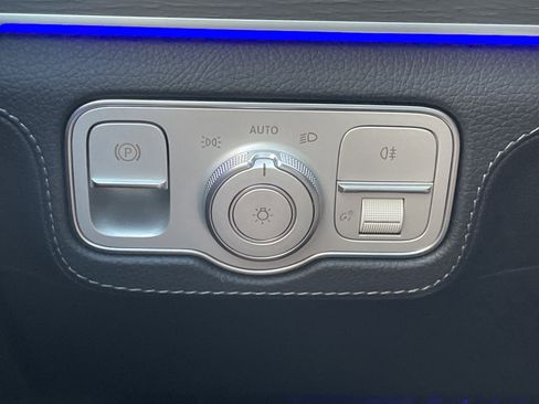 Certified 2024 Mercedes-Benz GLE 450 4MATIC image 23