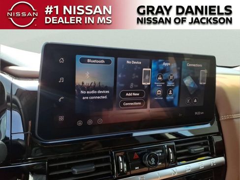 New 2026 Nissan Pathfinder Platinum FWD image 17