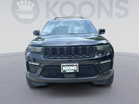 Used 2024 Jeep Grand Cherokee Limited w/ Black Appearance Package AWD/4WD image 19