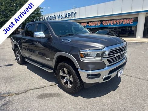 Used 2019 RAM 1500 Laramie AWD/4WD image 1