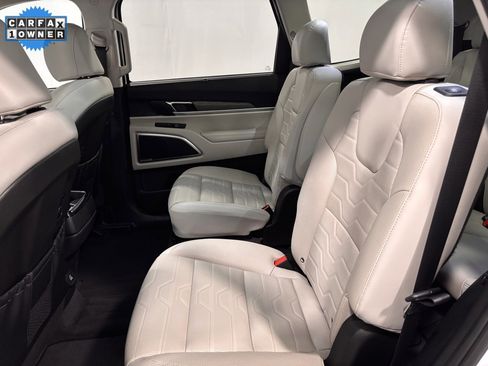 Used 2022 Kia Telluride SX w/ SX Prestige Package image 21