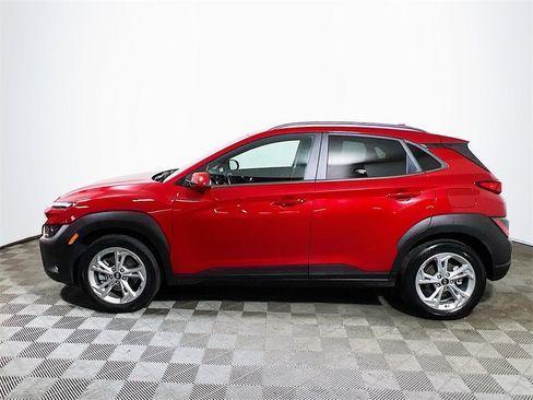 Used 2022 Hyundai Kona SEL w/ Convenience Package image 5