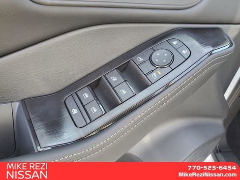 New 2026 Nissan Rogue SV image 12