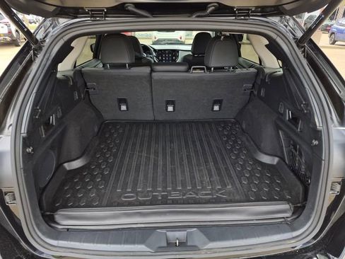 Used 2024 Subaru Outback Onyx Edition AWD/4WD image 12
