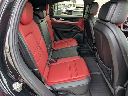 New 2026 Porsche Cayenne Coupe image 24