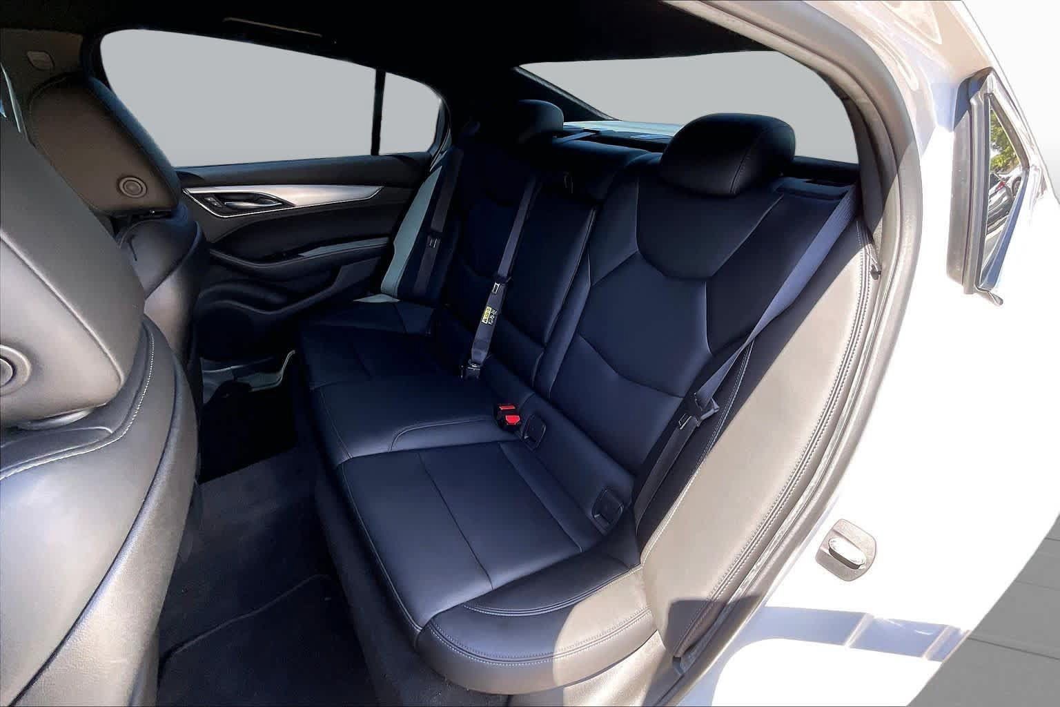 Used 2023 Cadillac CT5 Luxury w/ Cold Weather Package RWD image 49