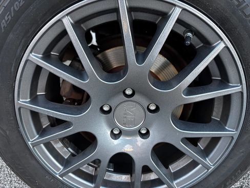 Used 2010 Toyota Matrix image 3