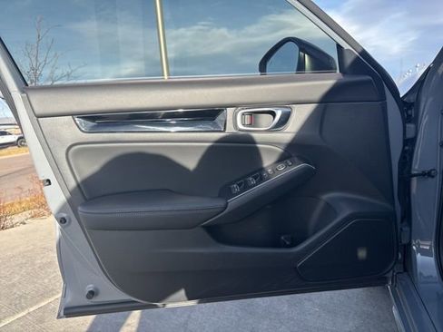 Used 2025 Honda Civic Sport Touring image 18