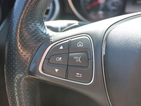 Used 2016 Mercedes-Benz C 300 Sedan image 35