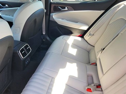 New 2026 Genesis G70 3.3T Sport Prestige image 11