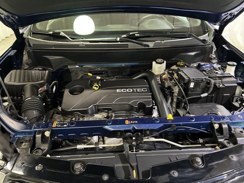 Used 2022 Chevrolet Equinox RS w/ RS Leather Package image 15