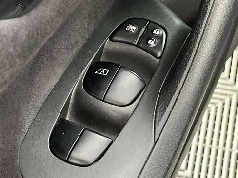 Used 2013 Nissan Altima 2.5 S image 13