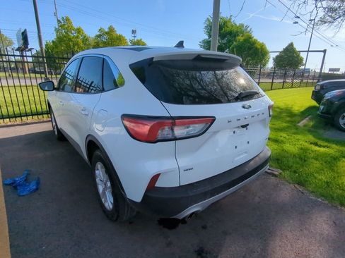 Used 2021 Ford Escape SE AWD/4WD image 3
