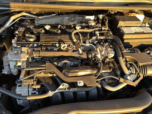 Certified 2023 Toyota Corolla LE image 28