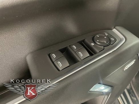 Used 2026 Chevrolet Silverado 1500 LT Trail Boss w/ LT Trail Boss Premium Package image 19