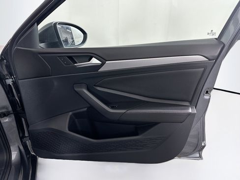 Used 2024 Volkswagen Jetta S image 30