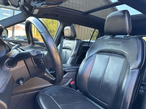 Used 2021 Jeep Grand Cherokee L Overland image 12