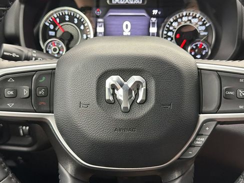 Used 2023 RAM 1500 Big Horn image 30