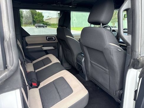 Used 2022 Ford Bronco Wildtrak AWD/4WD image 13