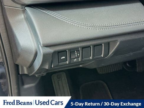 Used 2025 Subaru Legacy Limited image 12