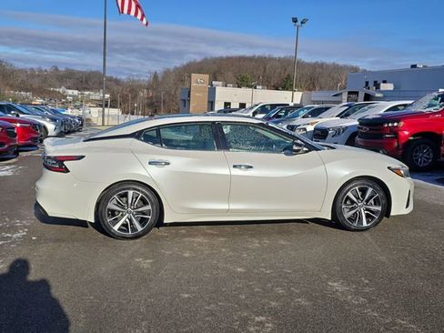 Used 2019 Nissan Maxima 3.5 SL w/ Floor Mat Group image 6