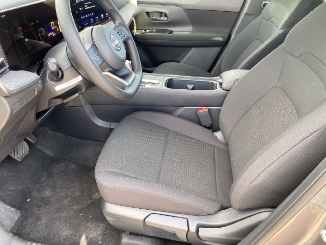 New 2027 Nissan Kicks S AWD/4WD image 10