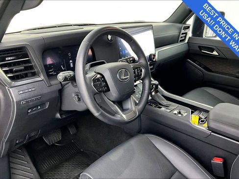 Used 2025 Lexus GX 550 w/ Accessory Package (2T) image 18