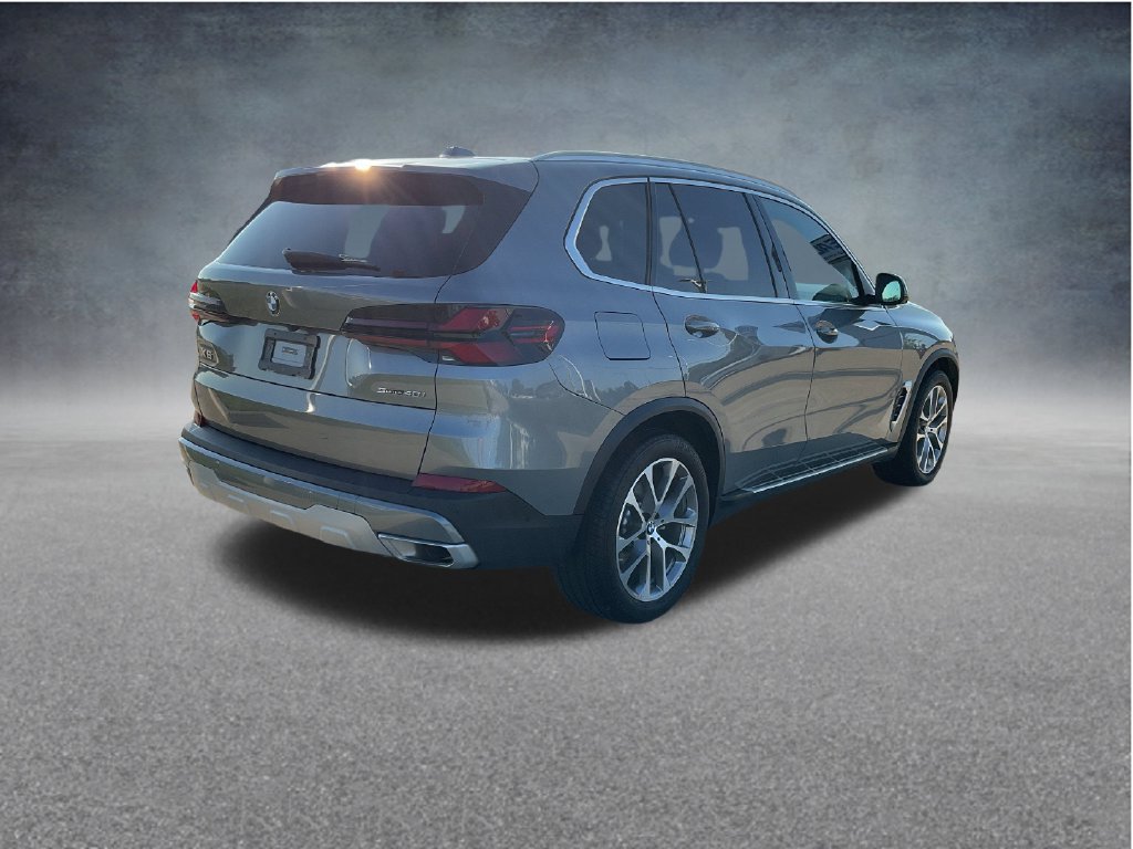 Used 2026 BMW X5 sDrive40i RWD image 7